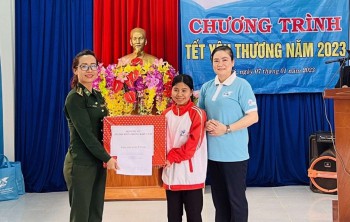 Đại úy Nguyễn Như Hoa tận tâm với công việc